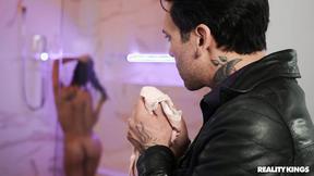 ”Hot Ass Kataljna Kittin Surprised By Big Cocked Lover In The Shower”