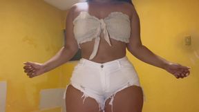 Voluptuous stepmom recording herself for her onlyf channel