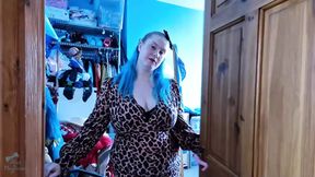 Strip Show, Toy Show & BJ - Solo Girl