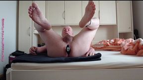 ich teste den neuen anal plug 1