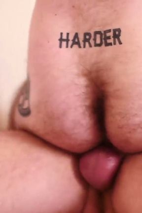 Barebackthathole Jeremy Feist barebacked by Bear Zack Acland