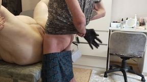 fucking my girlfriend with my hand and dick in a big meaty pussy