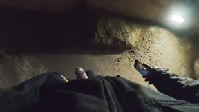 amateur babe krijgt hard geneukt in het openbaar