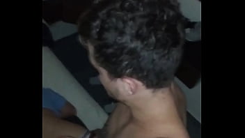 Erick Diaz atendendo um cliente