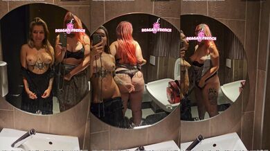 Lesbian exhib: two amateur alt lesbians show off in the toilets of the mac do x REAGANFRENCHOFF