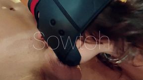 quand je glisse le masque de chienne a ancilla, elle vire directement et leche...