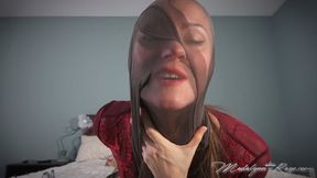 Step Mom Shares Your Kinky Pantyhose Secret SD