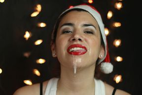 Merry Christmas! Holiday Blowjob and Facial! + Bonus Photo Session!