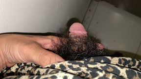 I masturbated in the woman&#039;s closet