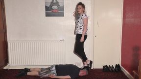 7 Pairs Of Shoes Head Trampling