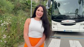 I Meet a Goddess on the Street and I Fuck Her Outdoors - Lola Bratz