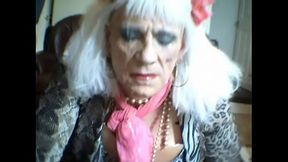 TV MARIE  GETS A FACE FULL