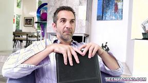 ”Lulu CHu cant stop picturing her therapyst naked on top of her”