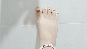 Honey glazed feet