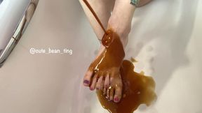 SYRUP ON MY FEETS