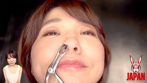 Noa Natsuki opens her filthy nose and lets thick snot drip onto the glass