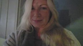 MizzErotique Busty Badass Stepsister Seduction