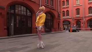 my walk around the city! - Lara Frost