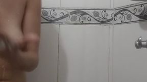Shaving my pussy in the shower