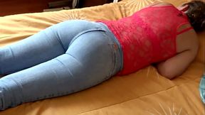 Great compilation, beautiful stepmom showing off her big ass before getting fucked