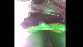 Por baixo da saia - Frente