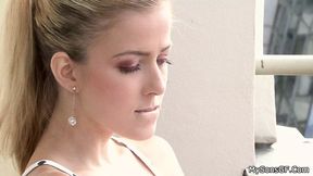 Oh &mdash;  she loves it rough &mdash;  her blondie gets devoured by some lucky dude