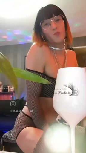 Student trav outfit full illuminati. VaneSsaBiTCHx