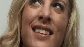 Julie Robbins bukkake ski slut gives a handjob