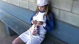 Little April grind her cunt after baseball