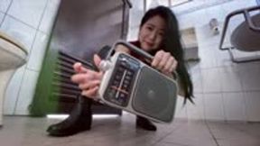 Giantess Aimee Demonstrate Punishment With Radio & Hammer In Restroom_Without YouTube Watermark