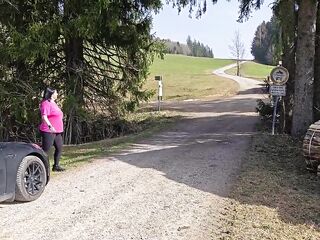 Ladylena Does Anything for a Drive-thru / Caught / Bang / Oral sex / Outdoor