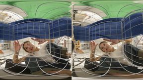 3DVR180 YIDE pov crushes you inside the cage