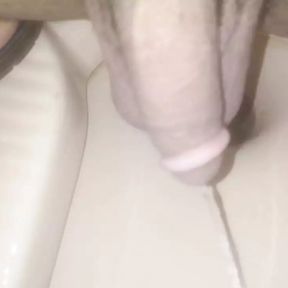 Pissing my big cock