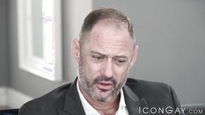 ”Casey Everett submits his anus to passionate daddy DArclyte”