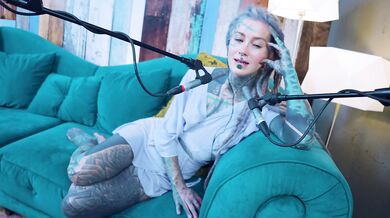 Anuskatzz tattoo model ASMR Q - Quitting podcast talking