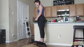 Bucklebunny: Funtime Facestanding - UHD- Front View