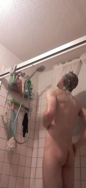 Sexy white boy takes a shower