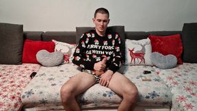 Naughty young horny daddy masturbates his big hairy cock until reaches an orgasm