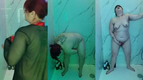 sous la douche avec gode et womanizer