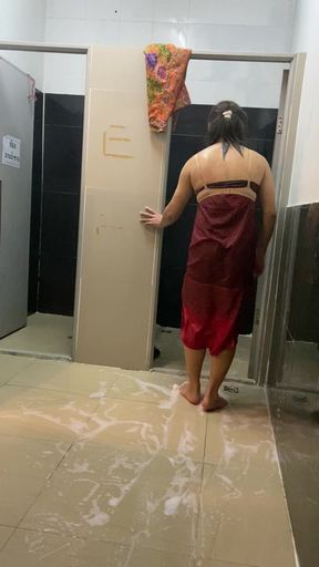 Behind the scenes of the shower clip