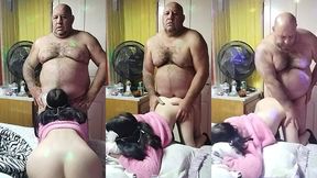 novinha safadinha essa e boa de cama ela gosta de leitinho quentinho bem no fundinho