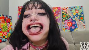 Bimbo Curvy Girl Mouth Tongue Fetish