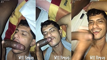 Fui dormir na casa do meu amigo negão e quando ele chegou me botou pra mamar a pica dele e me fez de putinha