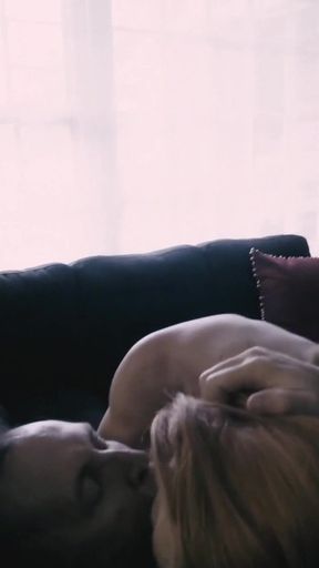 Hot MILF Begs to Be Fucked in the Ass