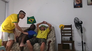Fernanda chocolate foi na minha casa me faser uma visita e ela me chupou bem gostoso