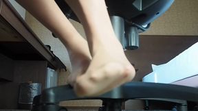 Trampled by a Gigantic Mature Woman