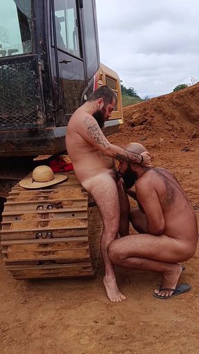 Bearded Uncle Being Fucked by Z Agroboy in Passio in the Countryside