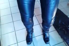 leather pants piss