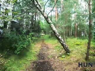 HUNT4K. Redhead hottie was indeed shy to screw during the time that girlfriend was watching