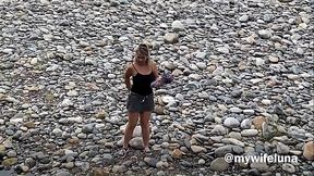 A ride to the river turns into a good fuck
